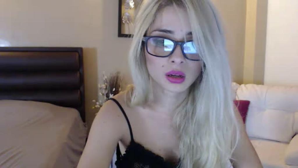 staceywoods Cam Video [2017/06/20 - 17:01:23]