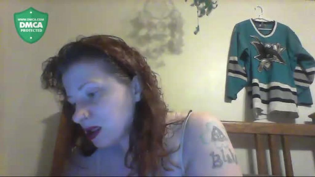 sexibytch61 Blowjob Show [2017/06/04 - 04:01:11]