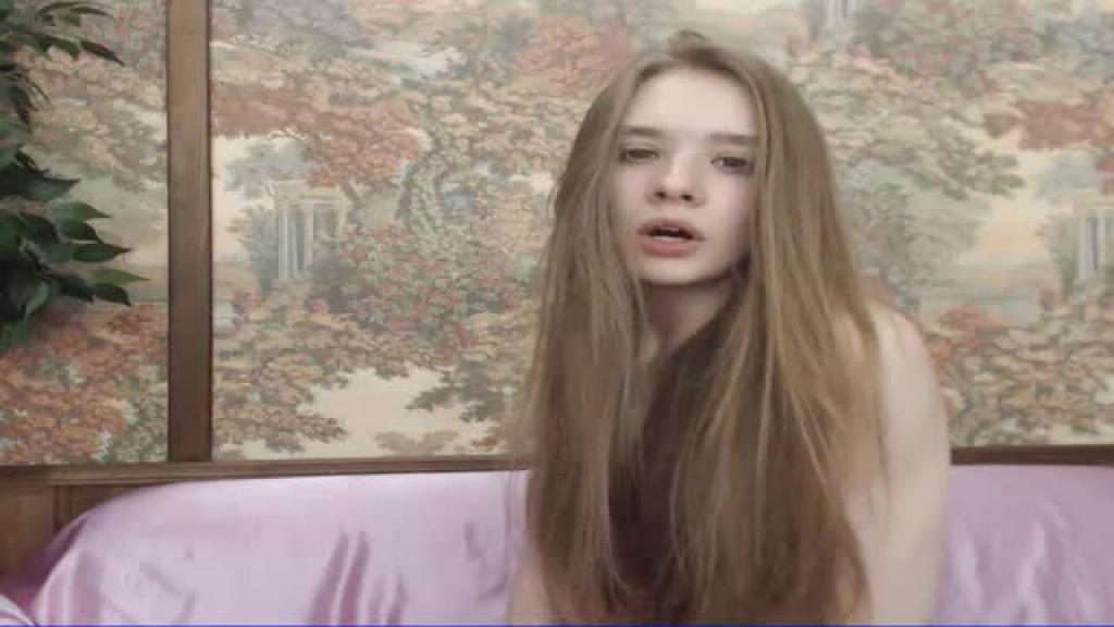 violetaplayful Oil Webcam [2017/07/17 - 09:20:48]