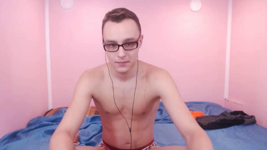 alexdebenair adult [2016/12/08 01:11:08]