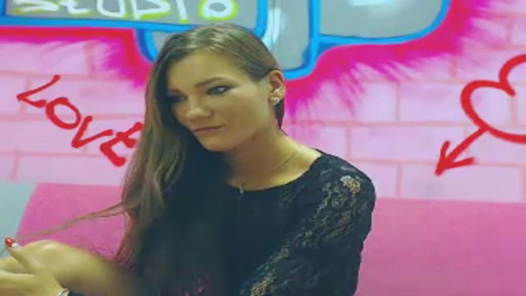 nikkicherry Flashing Video [2017/07/18 - 06:50:14]
