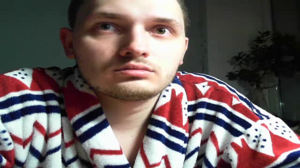 gamer2017 Webcam Video [2017/04/17 - 21:30:08]
