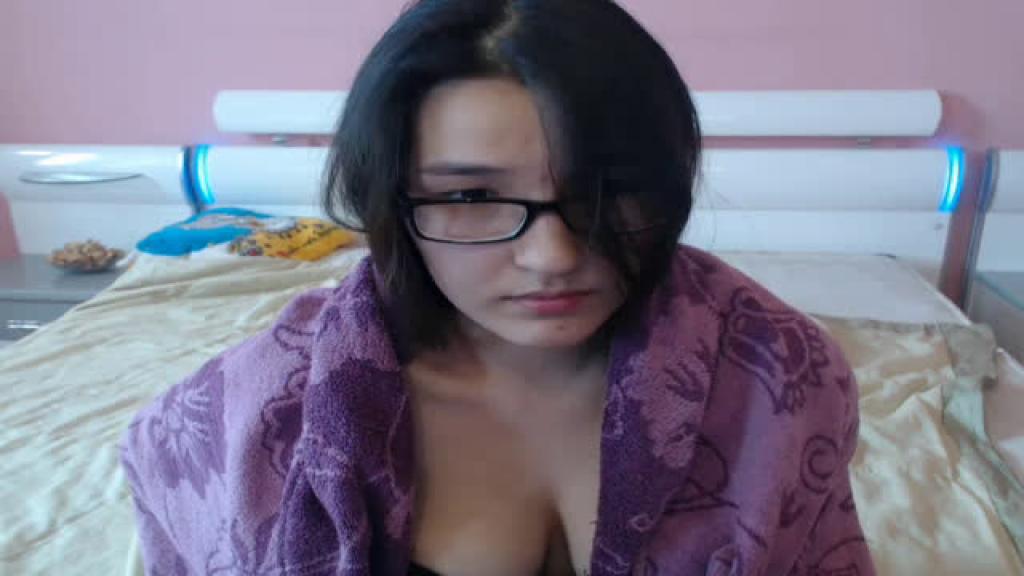zhasminbest Sybian Video [2017/05/14 - 12:15:37]