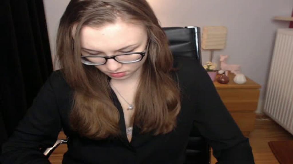 seraeden Pussy Video [2017/03/20 - 09:22:47]