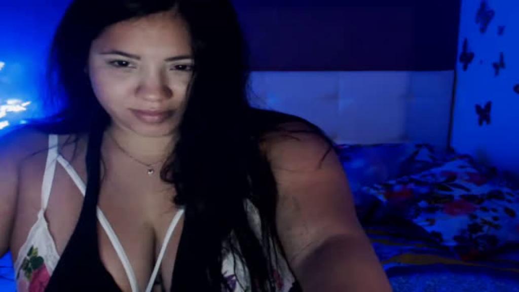 sarasoto Butt Show [2017/07/12 - 02:40:44]