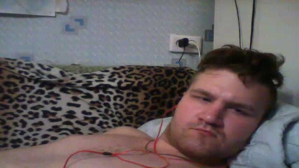 sveni20 Topless Movie [2017/06/18 - 21:59:18]