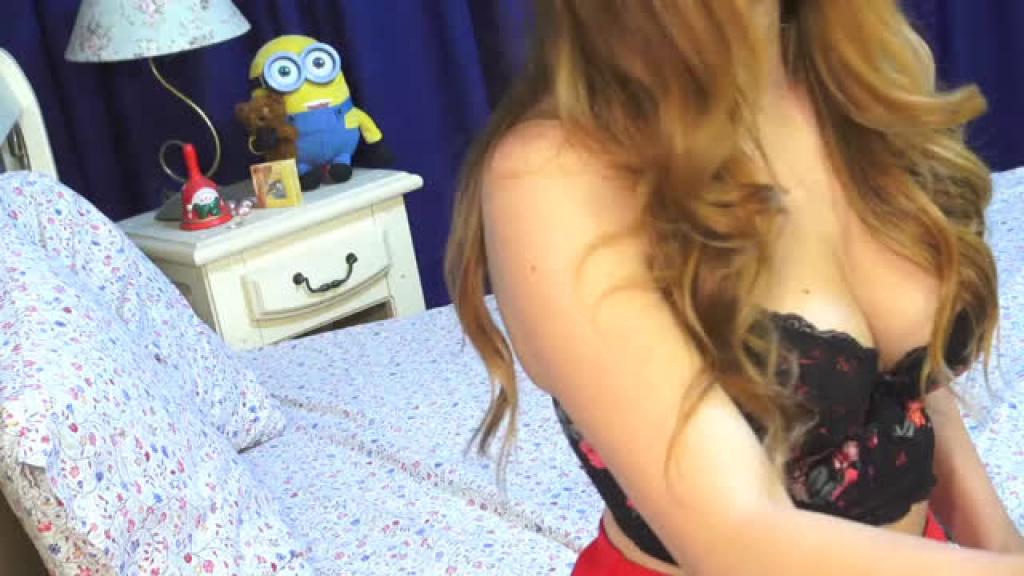 the.queen.is.back Snapchat Video [2017/06/28 - 05:40:27]