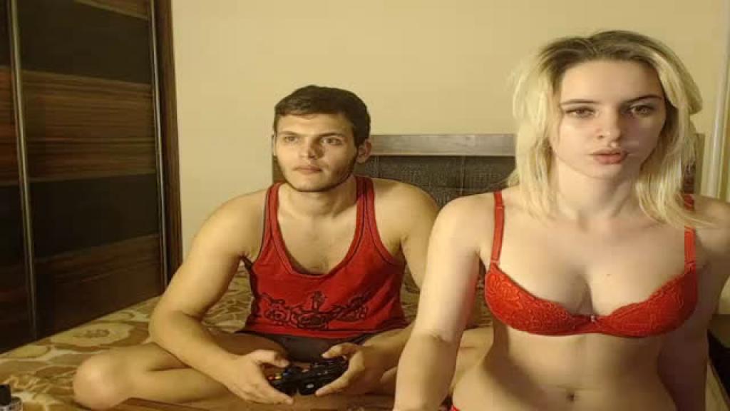aesthetic_couple recorded [2016/11/29 23:00:33]