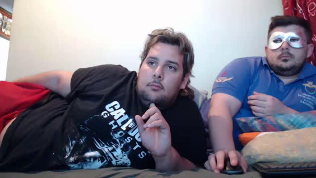 sexoguys True Webcam [2017/05/03 - 12:26:21]