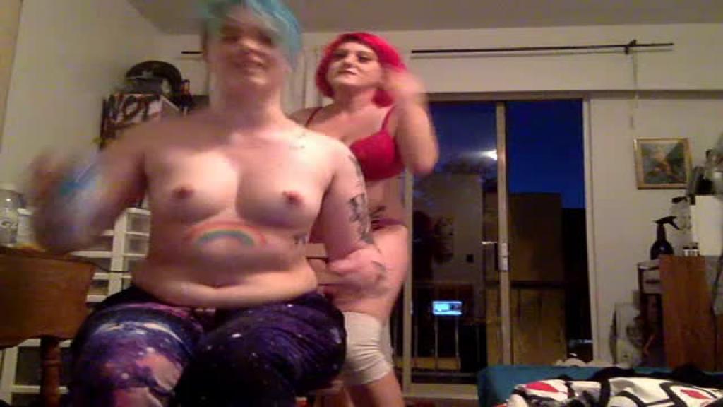 margauxo Lesbian Webcam [2017/06/28 - 05:31:22]