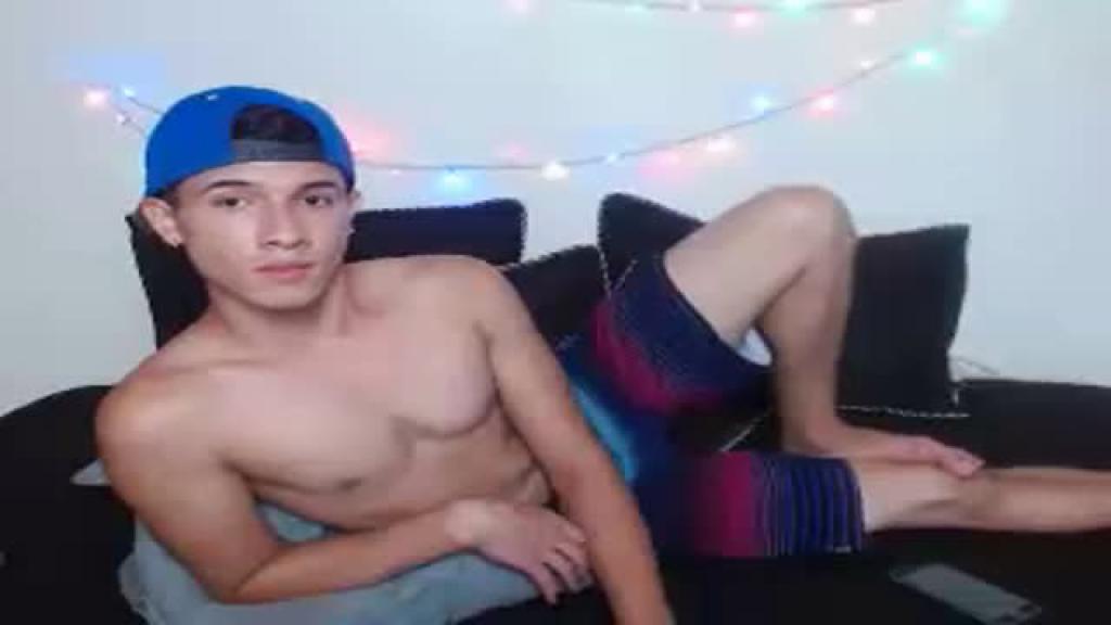 kentnjames XXX Webcam [2017/05/03 - 04:11:18]