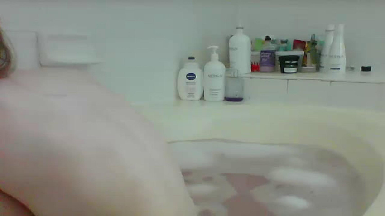 daddysbabygirl34 webcam [2016/11/16 18:16:03]