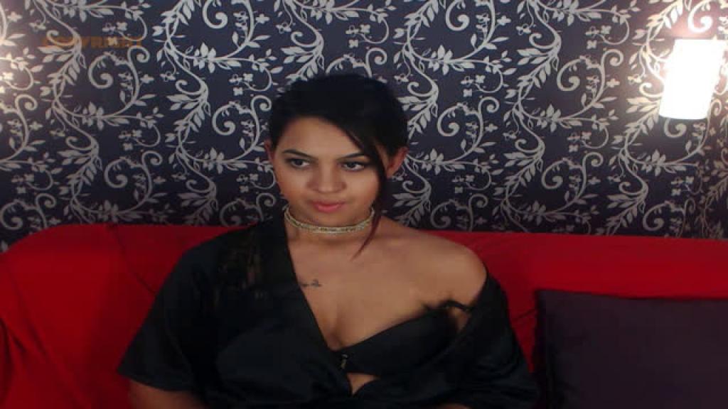 jessebelle Tits Webcam [2017/06/11 - 13:00:18]