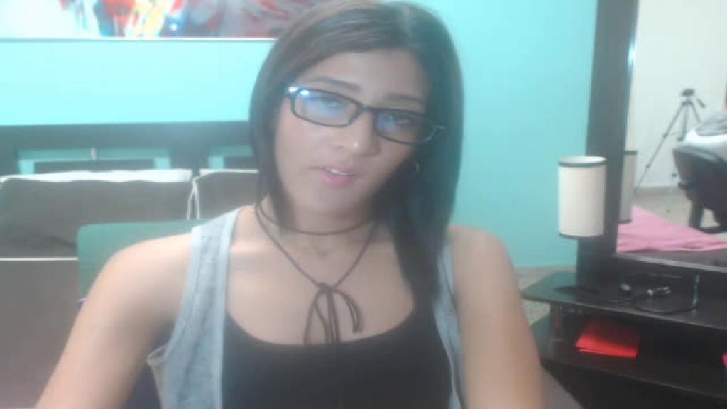 lucianasochi Lesbian Webcam [2017/05/28 - 21:32:36]