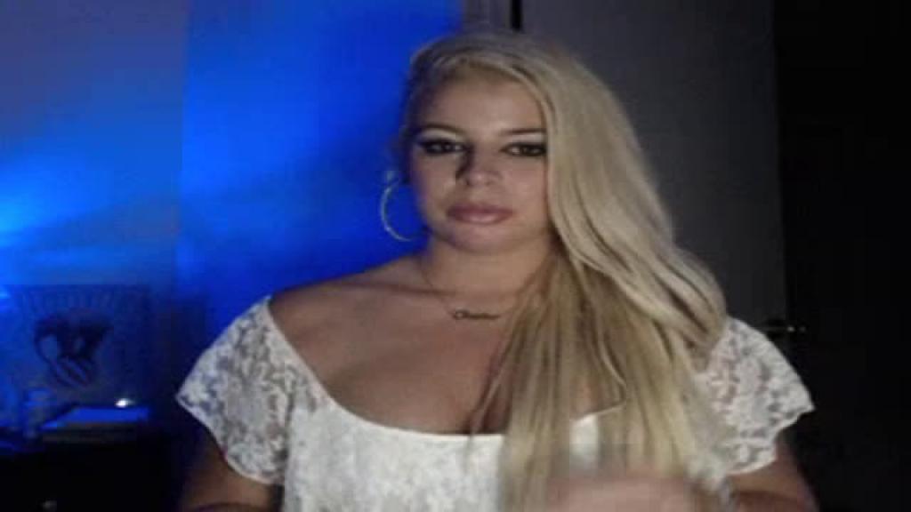 xtinastar Sucking Movie [2017/06/17 - 04:51:54]