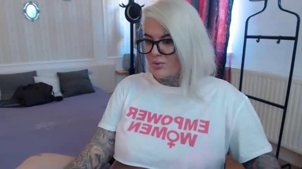 emmaatattoo Machine [2017/06/23 - 04:40:27]