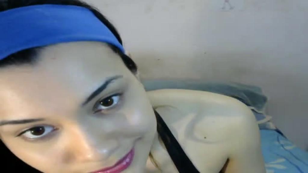 luckygirlxoxo webcam [2016/10/14 23:40:59]