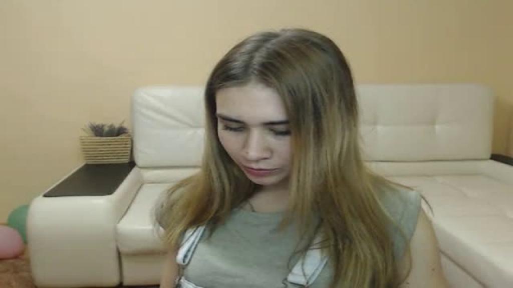 ashleyskyler webcam [2017/06/03 07:56:15]