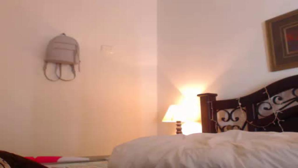 candyceholt Topless Webcam [2017/06/16 - 22:40:14]