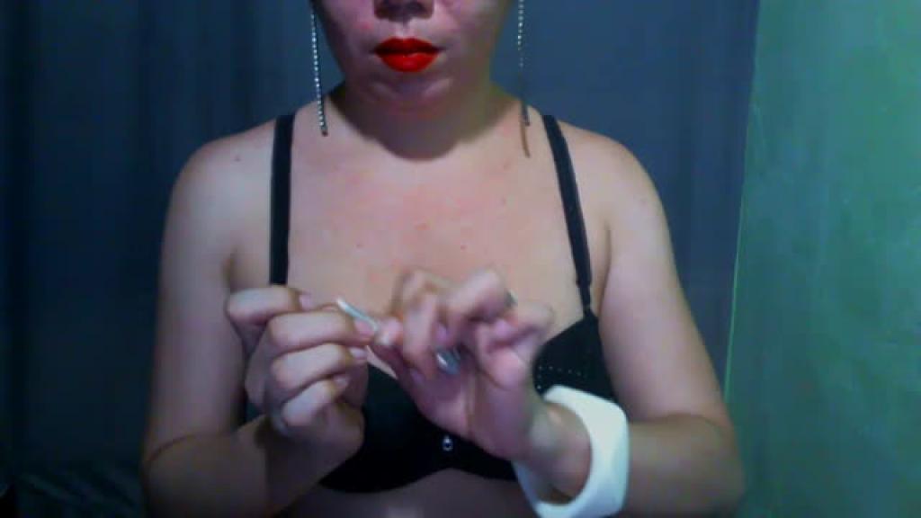 xxsexysuckableapplexx Ass Show [2017/05/04 - 02:41:36]
