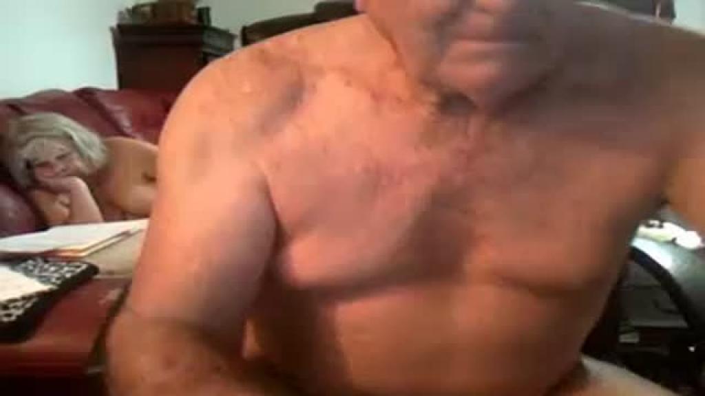 lonnie_oldernudist
