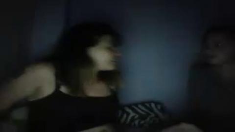 erikayirets naked [2016/10/18 22:55:27]