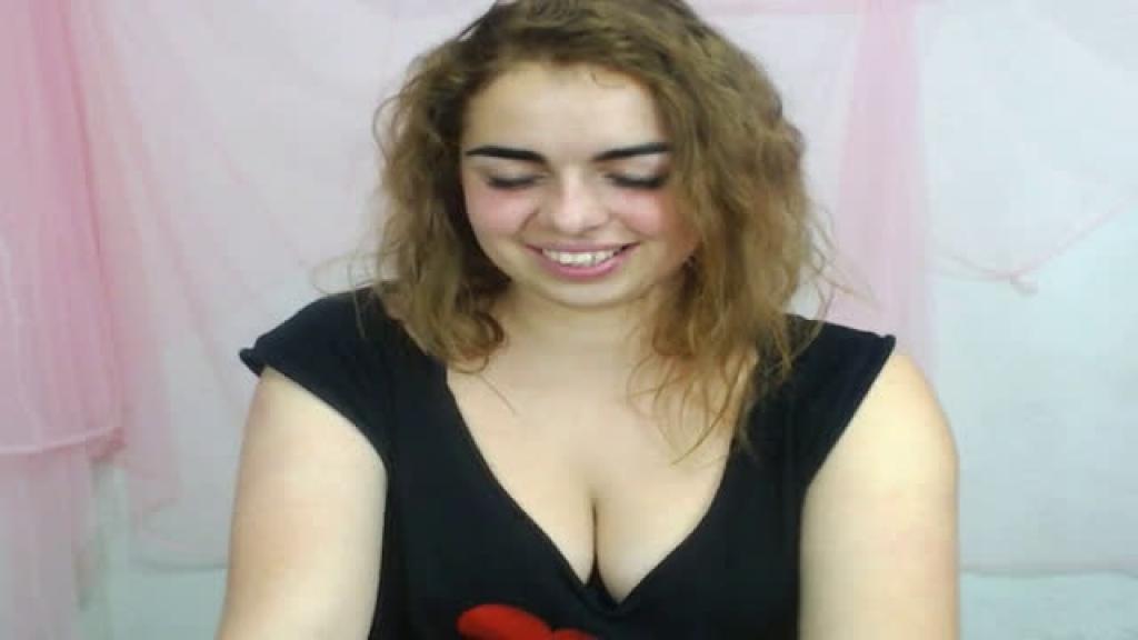soniyablu Twerking Video [2017/05/07 - 14:55:56]