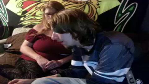 perfectstrangers6688846993 cam [2016/10/18 02:40:46]