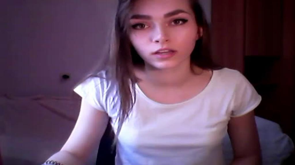 annpie Lesbian Webcam [2017/05/25 - 09:17:09]