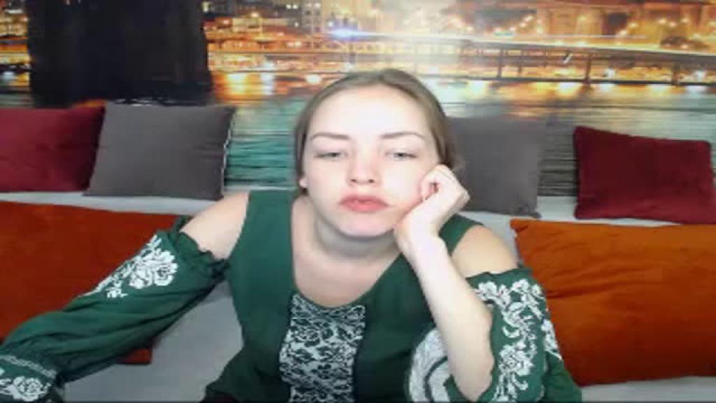 lanabananss Fucked [2017/07/06 - 21:40:39]