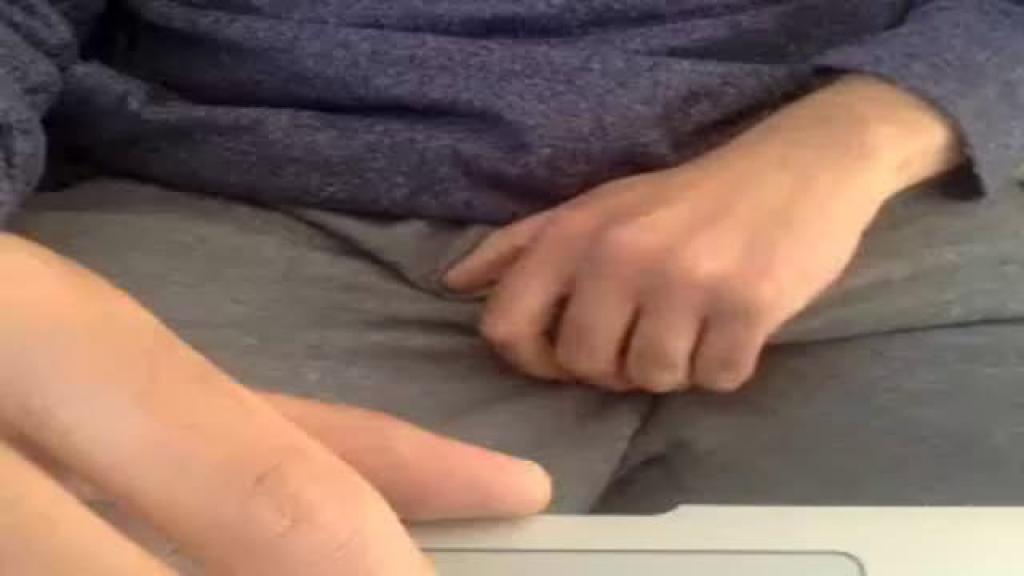 justinnfratcutieee Recording Video [2017/06/10 - 21:50:54]