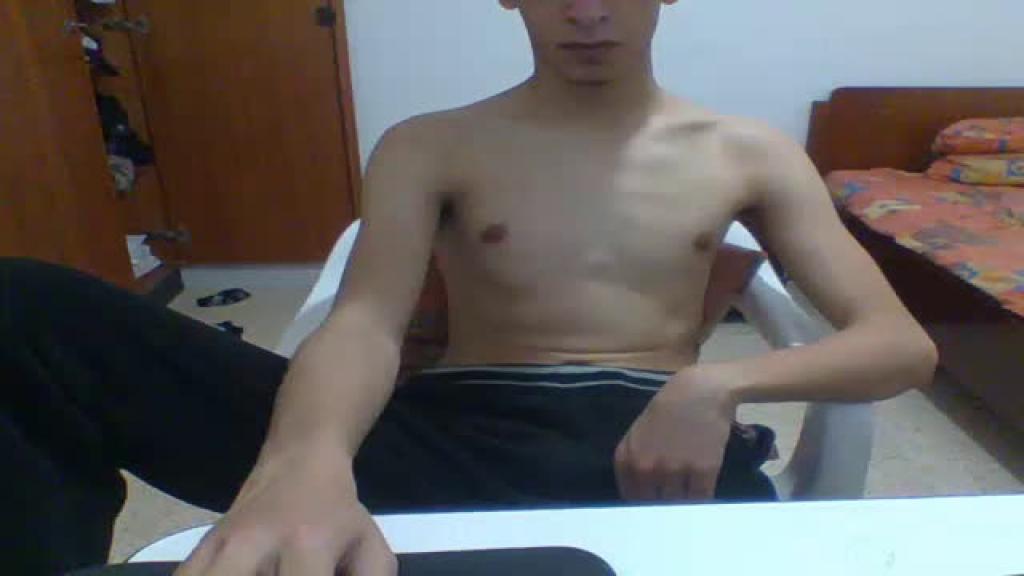 sikouaaa Nude Webcam [2017/06/13 - 20:51:37]
