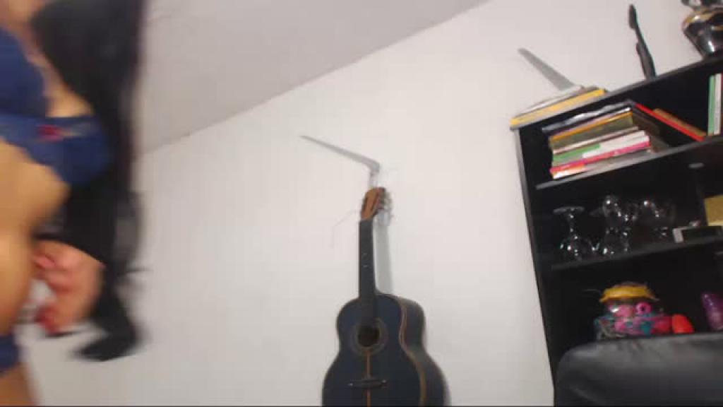 sami_spank Butt Video [2017/04/23 - 04:21:22]