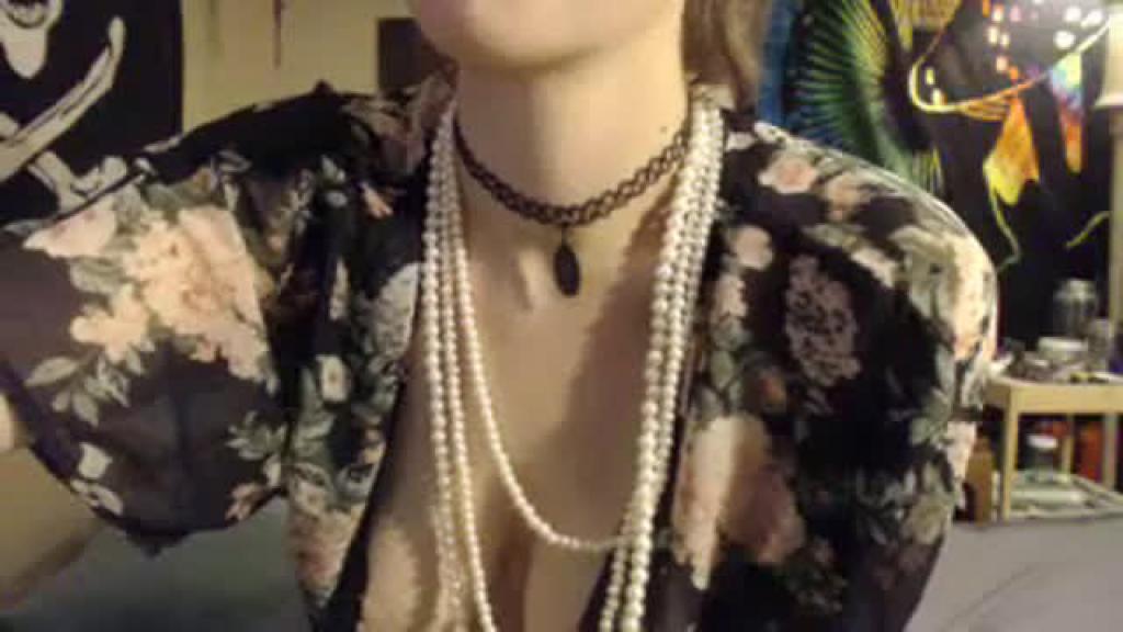 housecatt Nude [2017/06/27 - 20:20:55]
