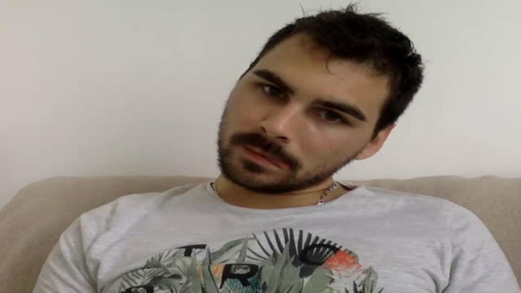 touchemoi77 Handjob Video [2017/06/17 - 14:43:50]