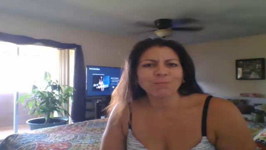hot_latin_sex Lesbian Webcam [2017/04/27 - 18:40:27]