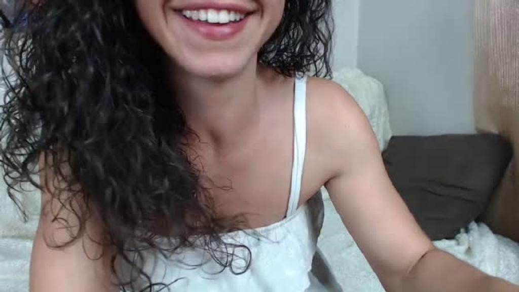 tiakitten MyFeeCams Video [2017/06/14 - 22:40:27]