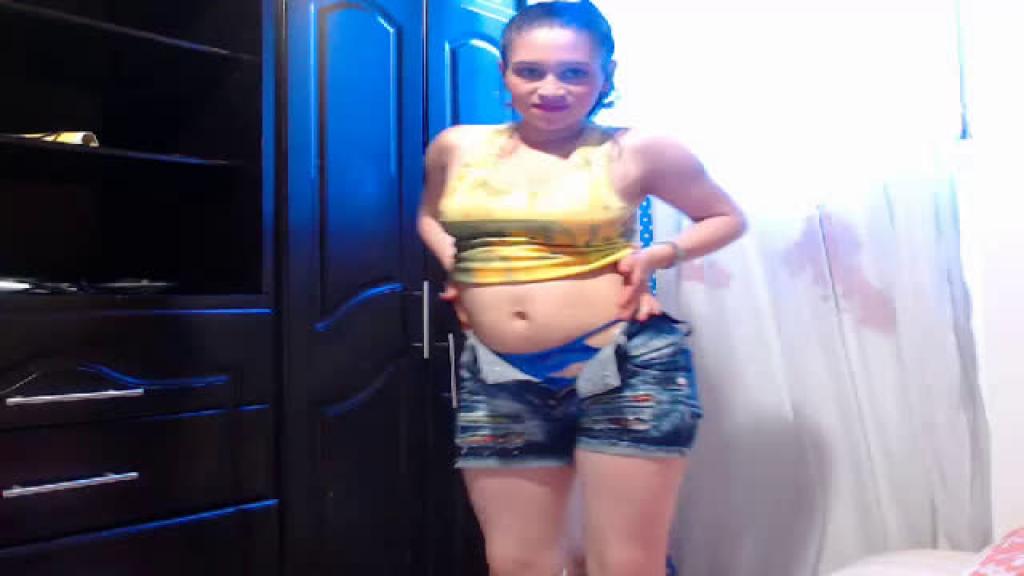steffdoll1 Porn Webcam [2017/06/09 - 17:32:11]