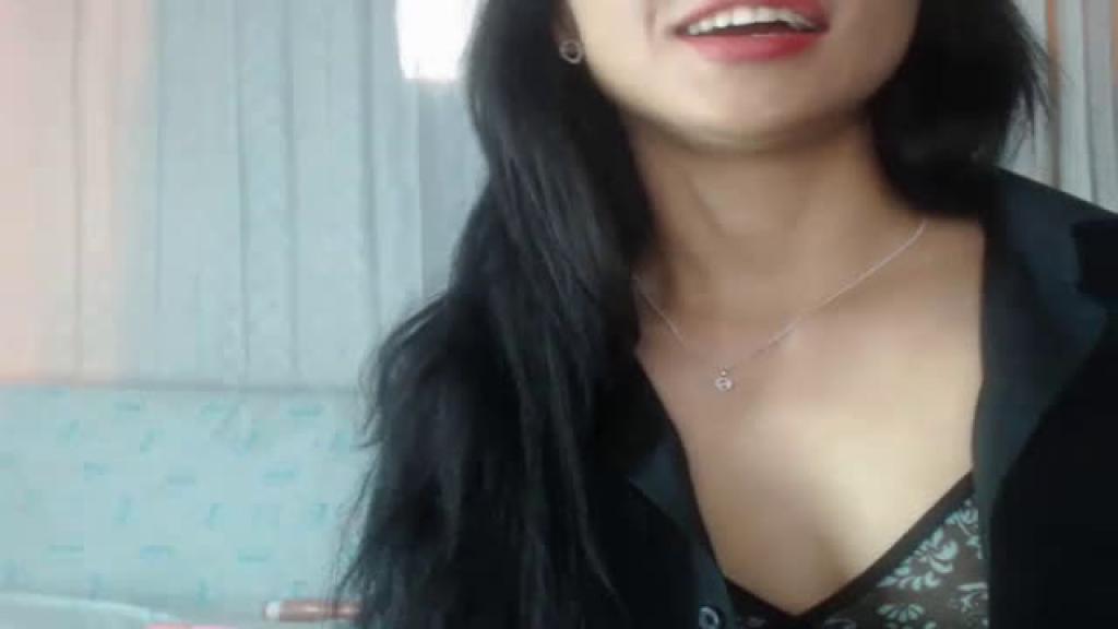 lolita_fetish18 Feet Webcam [2017/07/04 - 15:11:17]