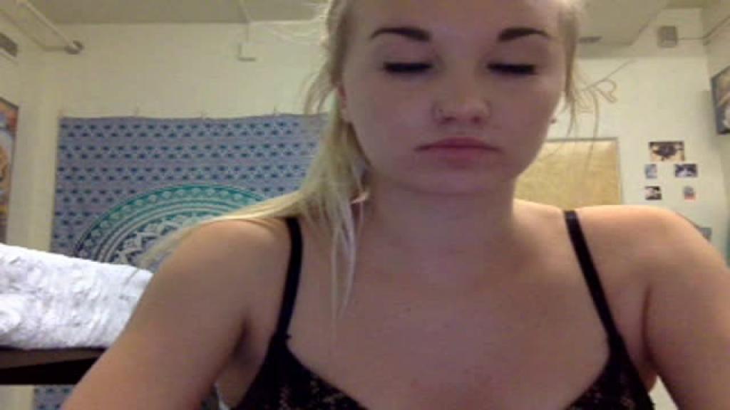 kitttykat4u video [2016/10/24 05:16:58]