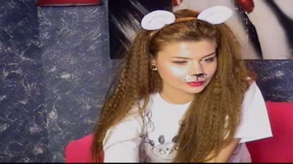 annesya Throat Webcam [2017/06/14 - 18:57:27]