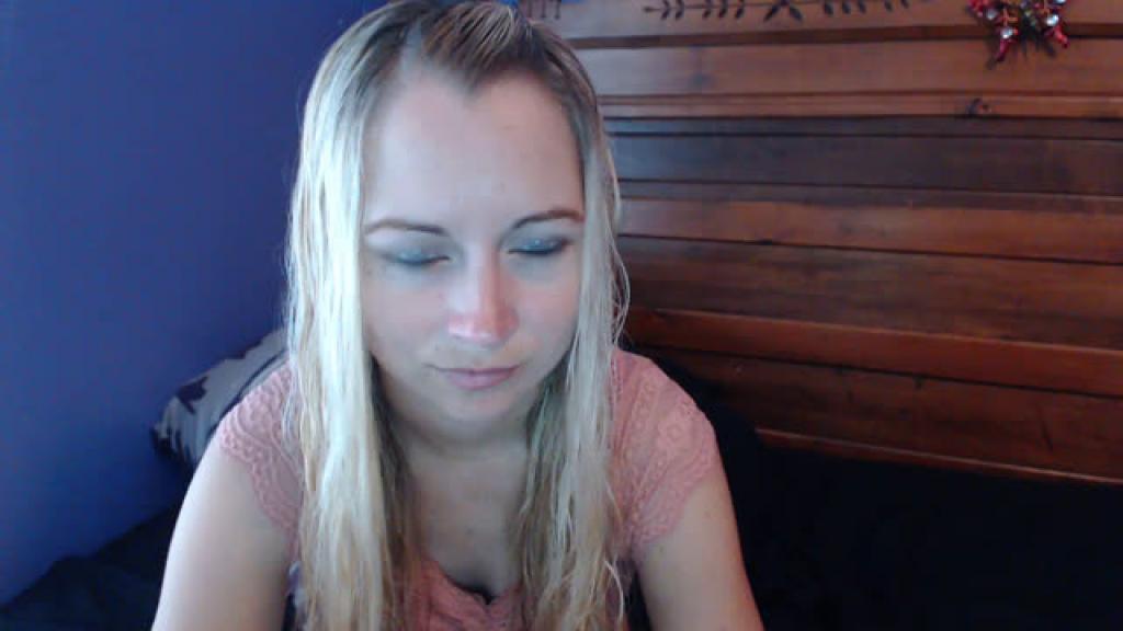 corrinalemay Fucked Show [2017/06/07 - 17:18:25]