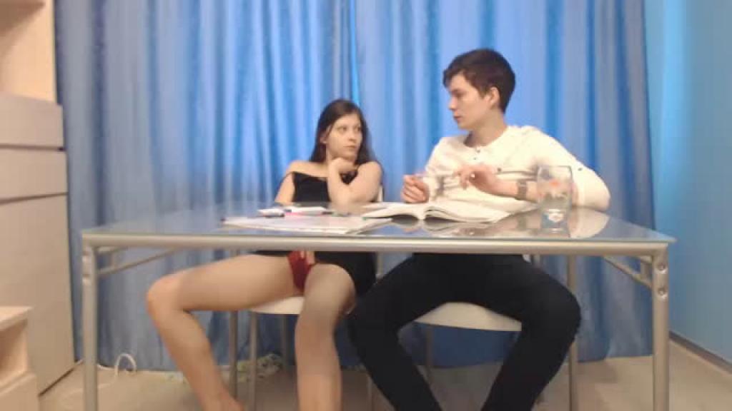 kelly_and_ted porno [2017/05/16 04:00:45]