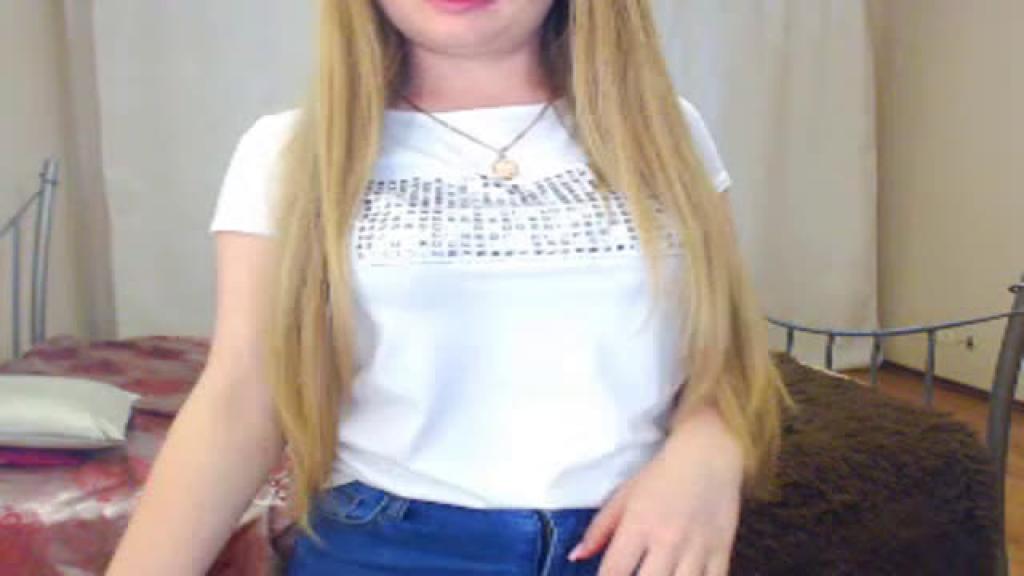 bluelilac nude [2017/05/16 04:25:39]