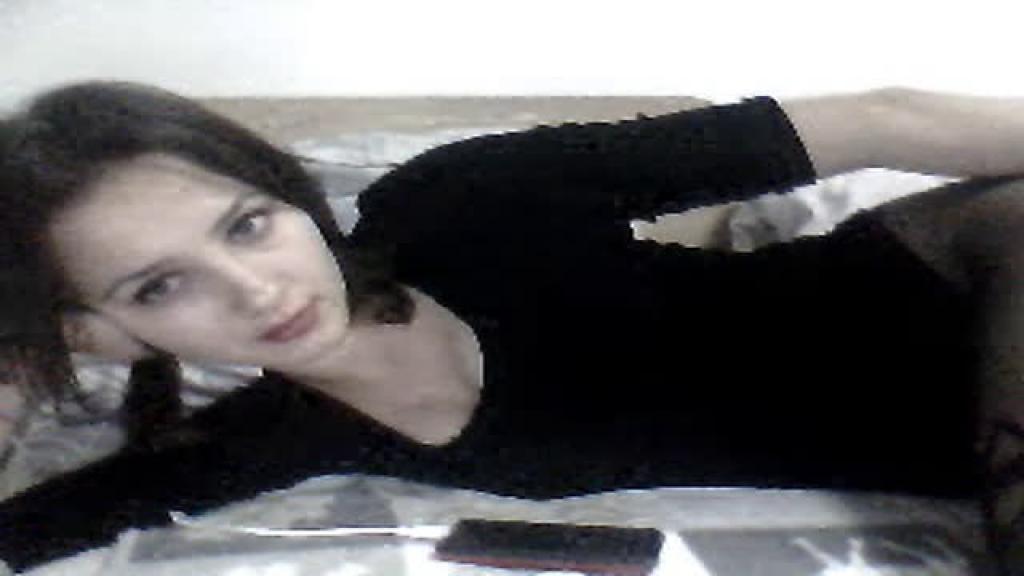 angeleyeslola recorded [2016/12/13 23:31:09]