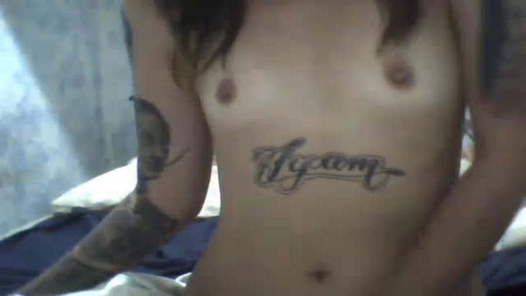 bad4ss Orgasm Webcam [2017/05/07 - 01:36:21]