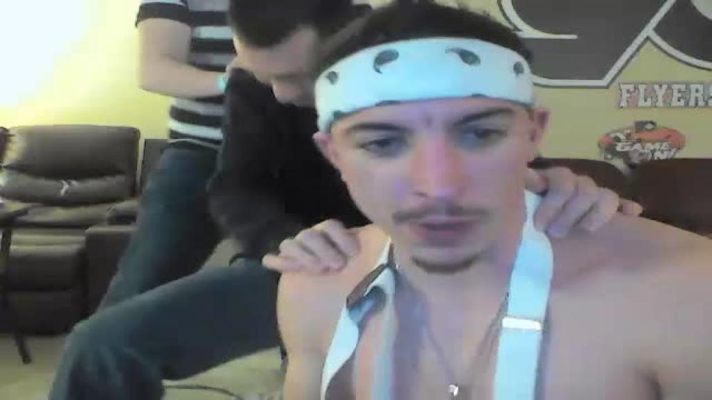 bige5 Fisting [2017/04/15 - 22:20:29]