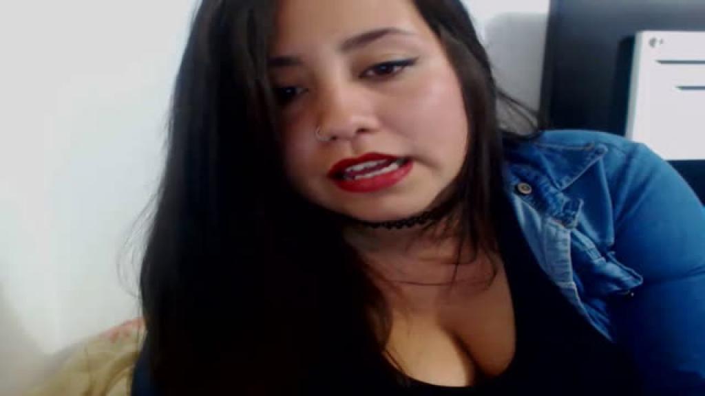 s0phie_21 recorded [2017/05/04 01:16:22]