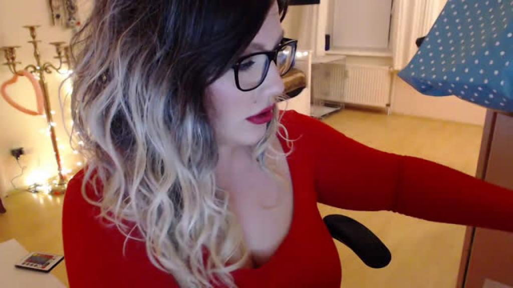 sensualminx show [2016/10/24 16:35:52]