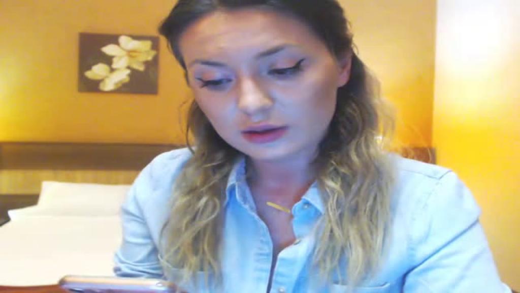 xonnie Gagging Video [2017/06/26 - 21:11:55]